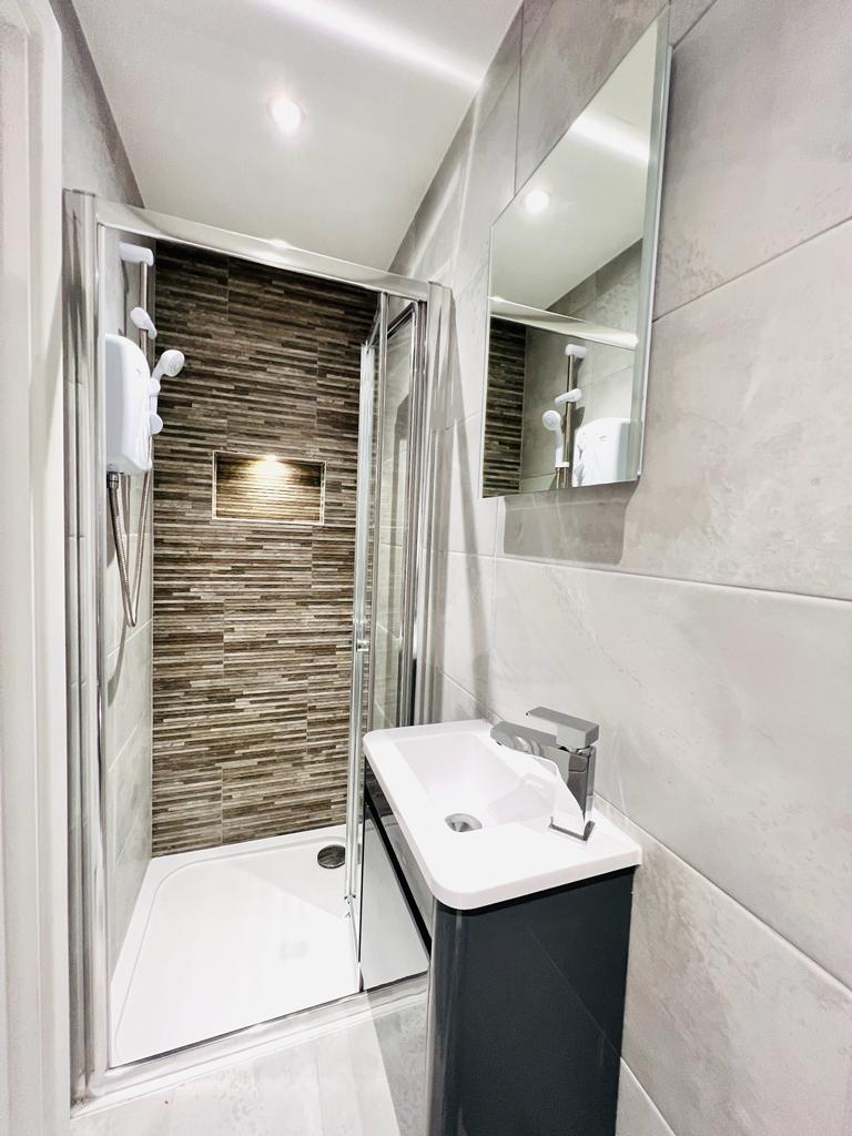 Bright Studio – Flat 5B, Willesden Green, NW10 2PB 1