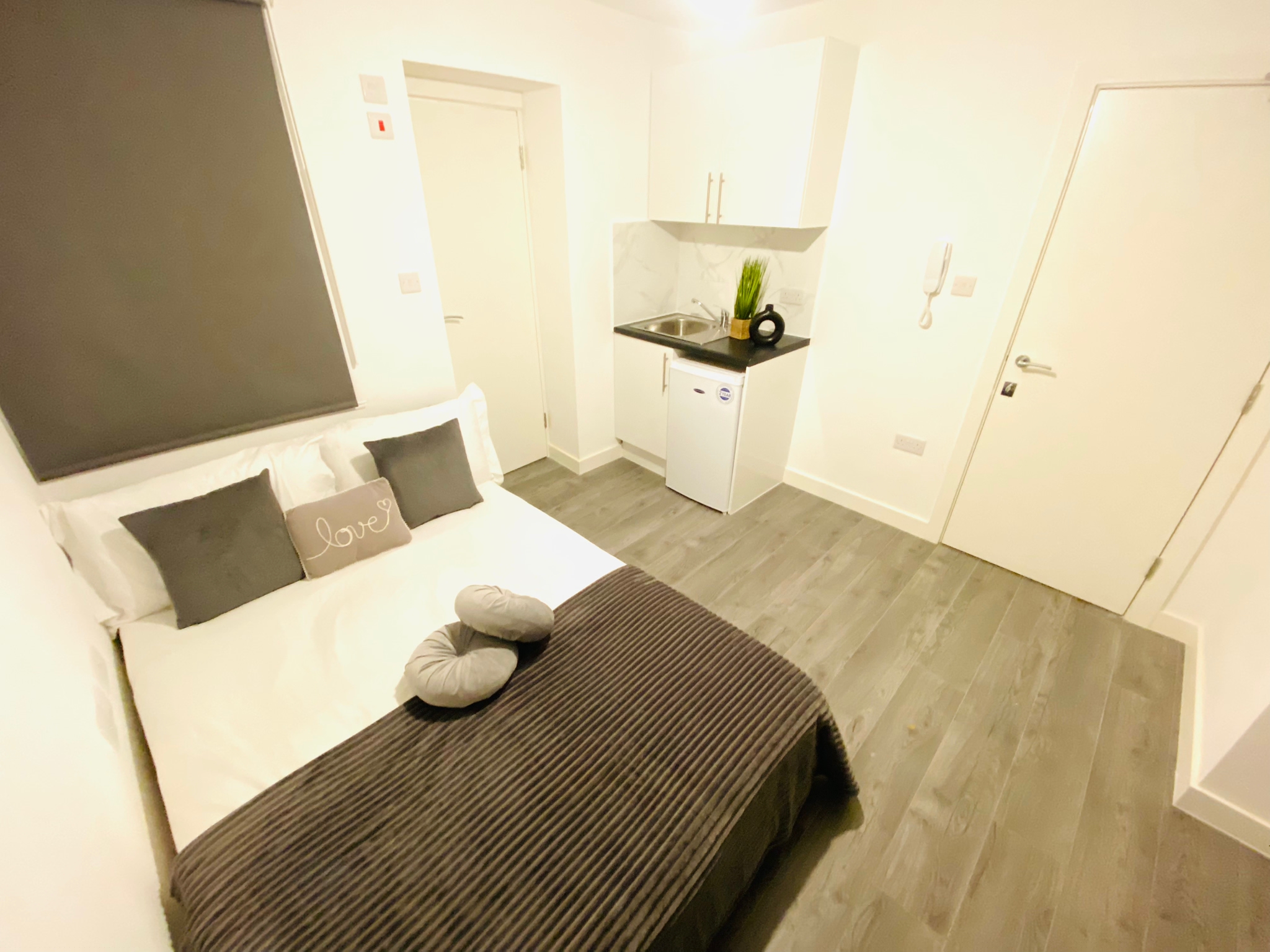 Double Room for Single Use in Neasden, 10 Paddock Road