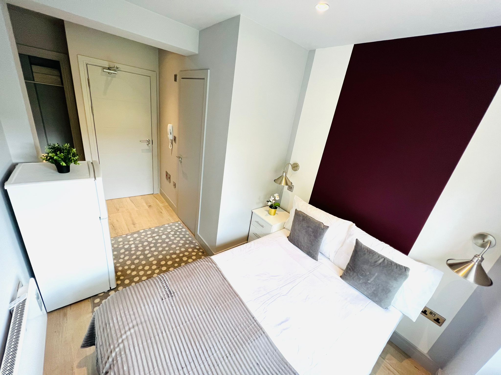 Modern Studio Apartment for Rent in Streatham, CR4 1ES