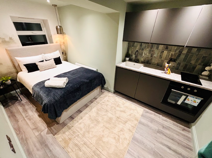 Modern Ensuite for Rent in South London, Peckham SE15 1SX