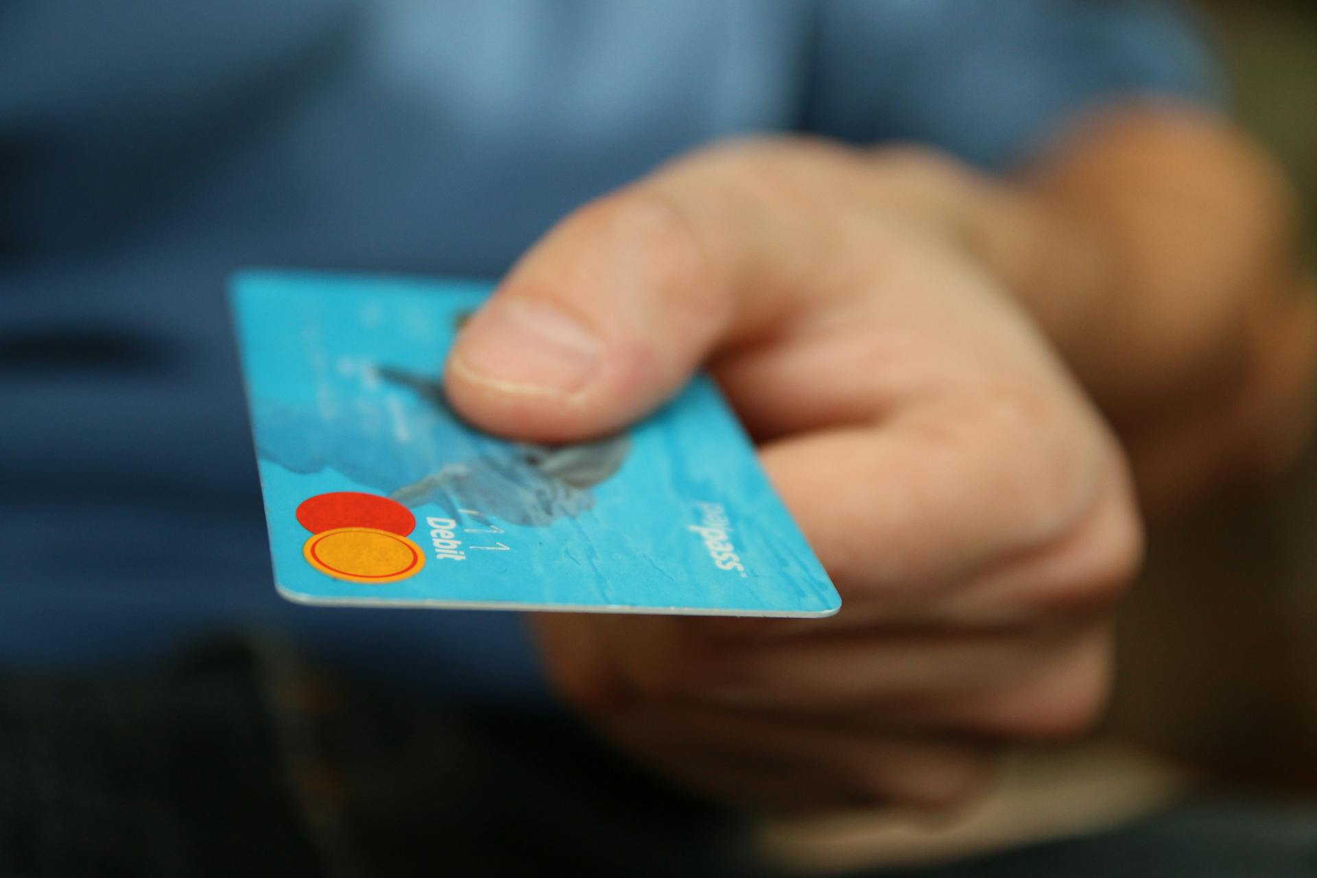How to Open a Bank Account as an International Student in the UK