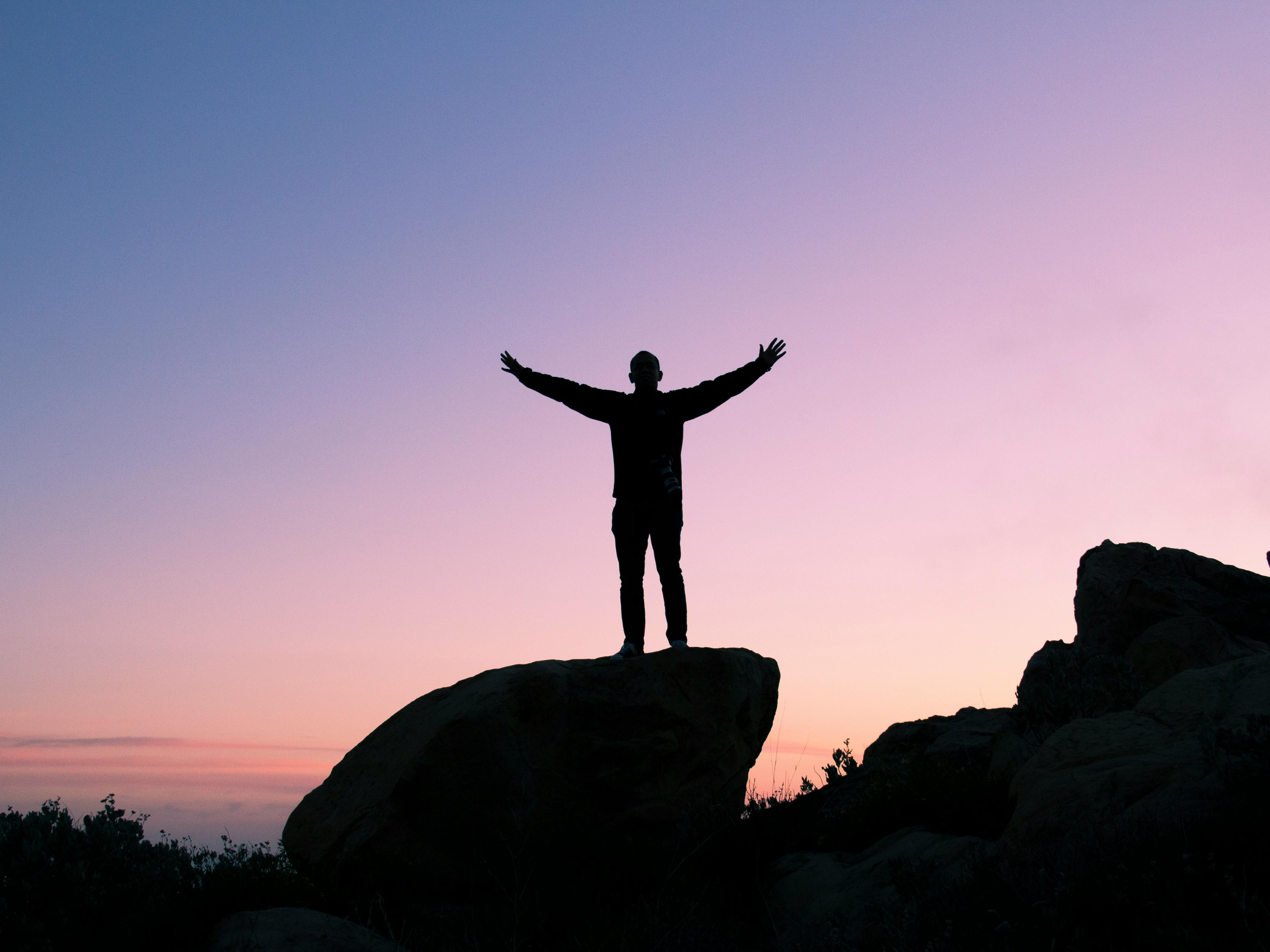 How do international students succeed in the UK?