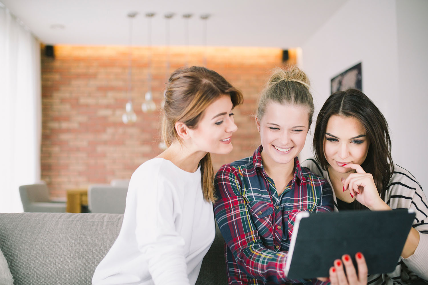 Making Friends in Shared Student Accommodation